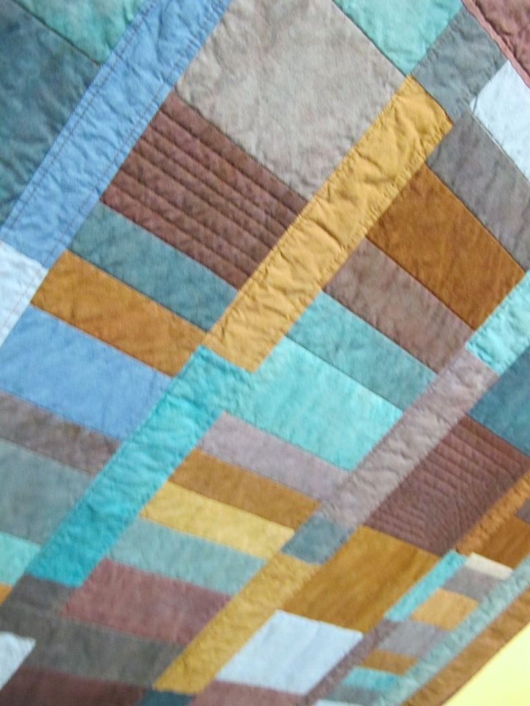 Amish Stripes by Linda Hlady, quilted by Terry Carpenter